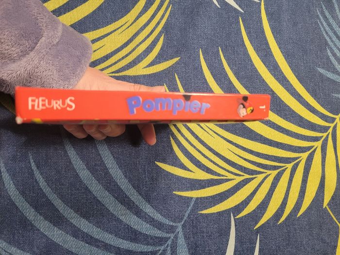 Livre p'tit mickey pompier disney - photo numéro 3