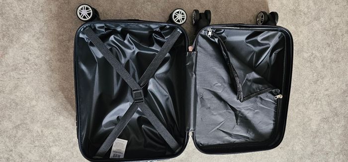 Valise Cabine Neuve Manoukian - photo numéro 7