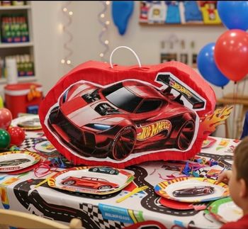 Pinata voiture de course rouge