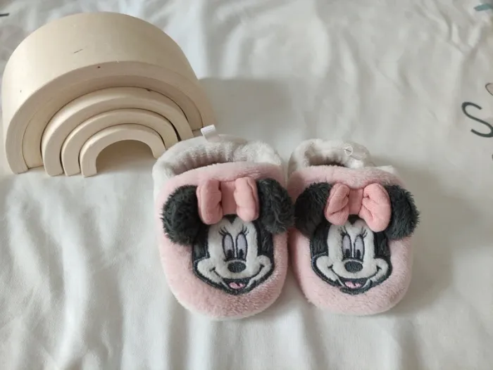 Chaussons Minnie - photo numéro 2