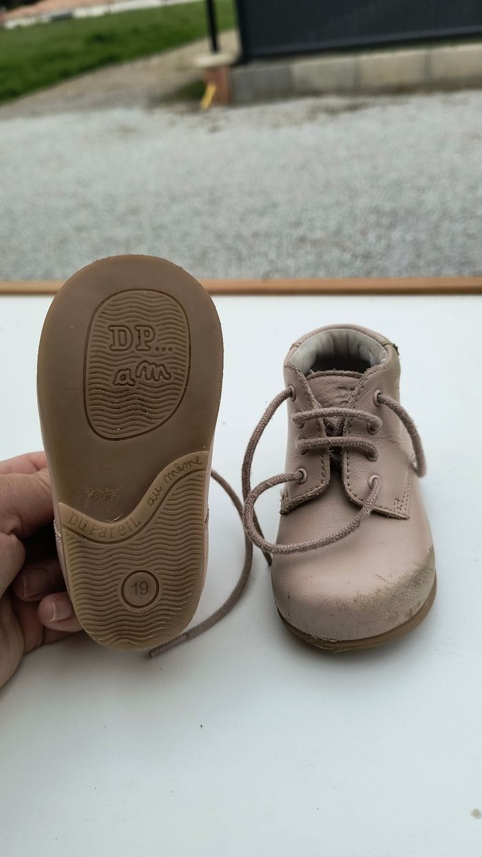 Chaussures de marche  fille pour bébé état correct  taille 19 - photo numéro 3