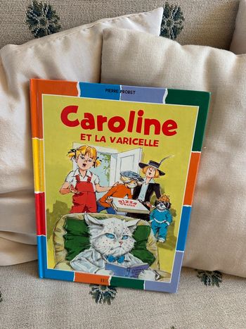 Pierre Probst - Livre Caroline et la Varicelle - Album bd Hachette damiers couleurs