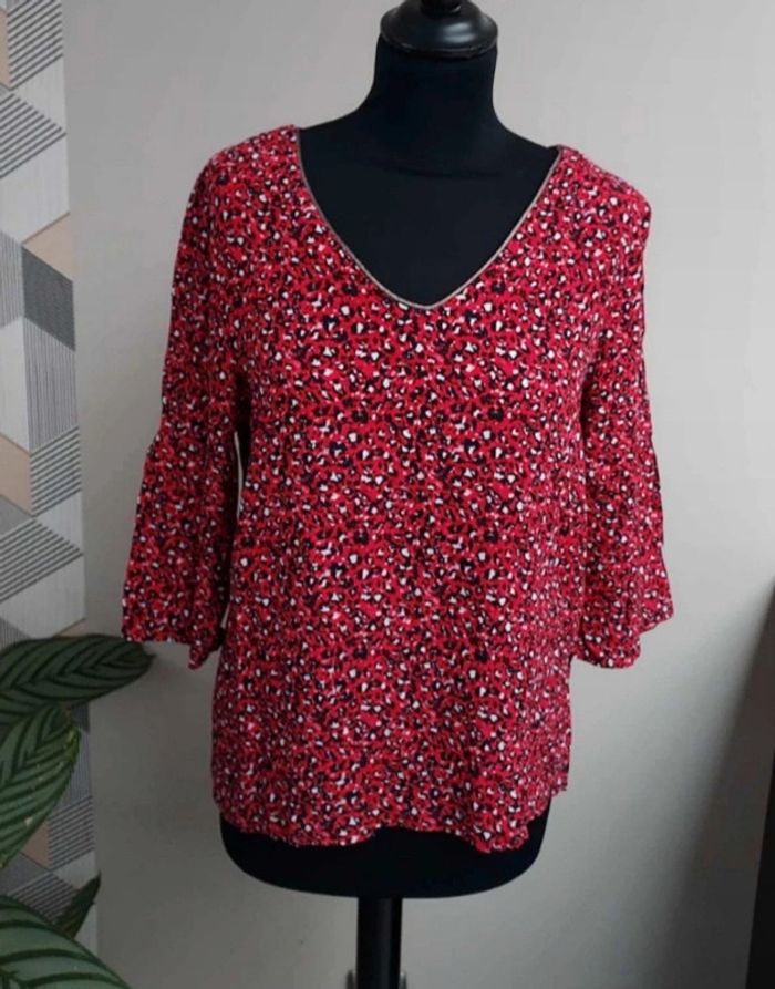 Jolie blouse Promod rouge et noir