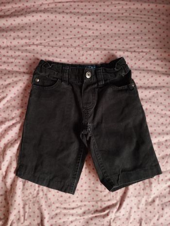 Short/pantacourt 3/4 ans