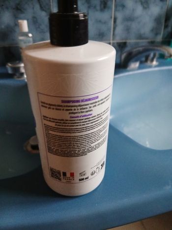 Shampoing ́ oreal prof dejaunisseur neuf