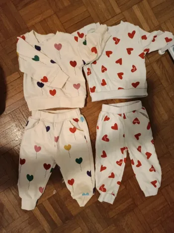 Lot de 2 ensembles joggings 6/9 mois