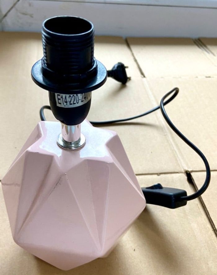 Pieds de lampe rose