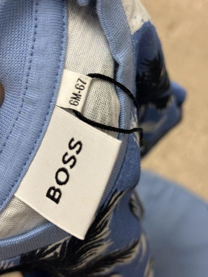Prix FERME Lot vêtements t-shirt et short pour bébé garçon 6 mois BOSS - photo numéro 8