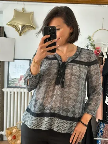Blouse The Kooples blanche et noire taille 38