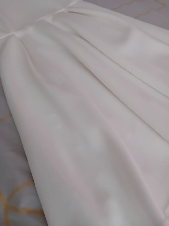 Magnifique robe blanche 👗 - photo numéro 4