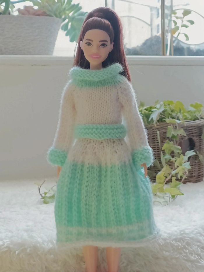 Vêtements pour poupée barbie - photo numéro 2