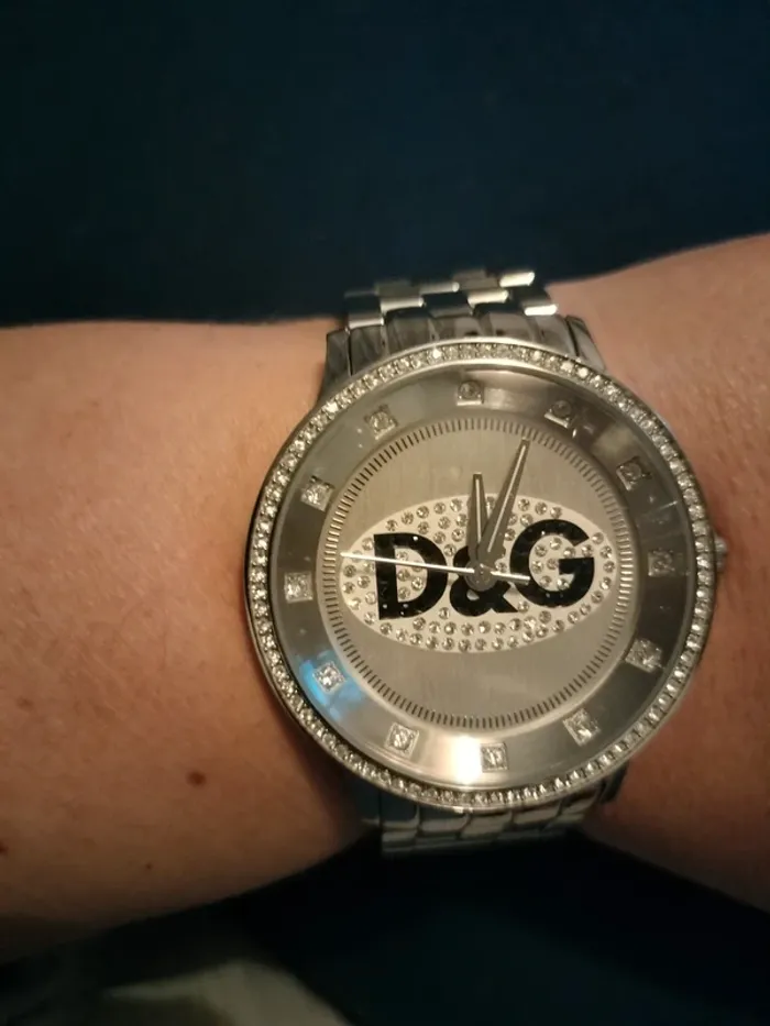Montre d&g - photo numéro 3