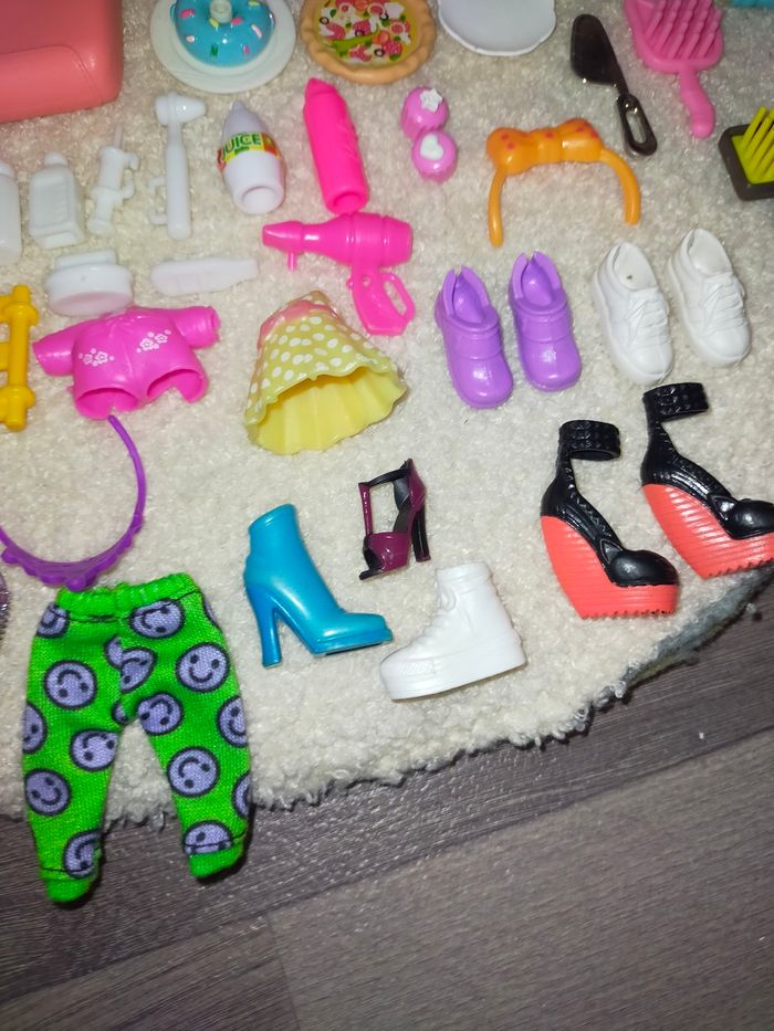 Lot divers accessoires pour poupée barbie Bratz - photo numéro 6