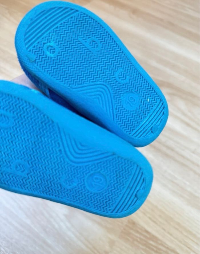 Chaussons - photo numéro 2