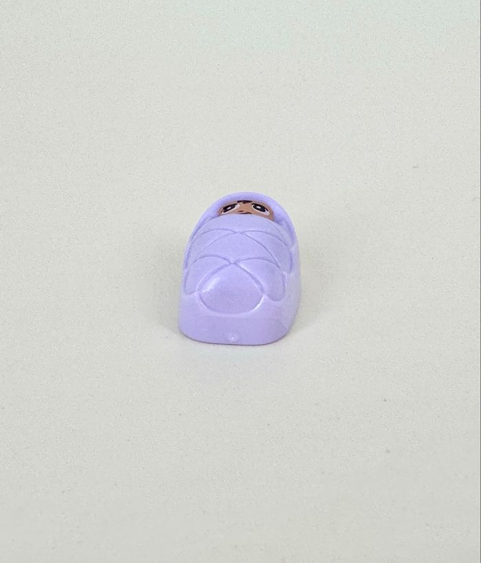 Lego Figurines Friends : Bébé langé couleur lavande Jason / Eman - NEUF - photo numéro 4