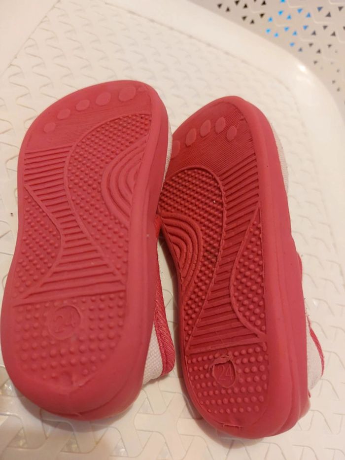 Chaussons 24 - photo numéro 2