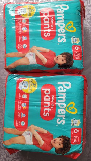 Couches pampers taille 6