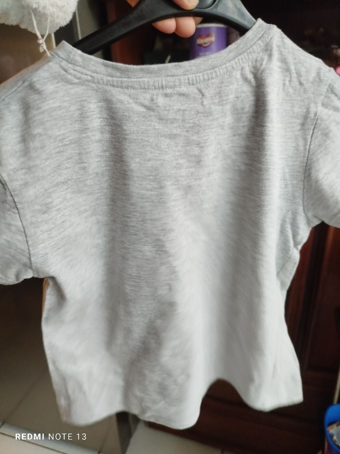 #kytie6ansgarcon. Tee-shirt manches courtes taille 6 ans - photo numéro 4