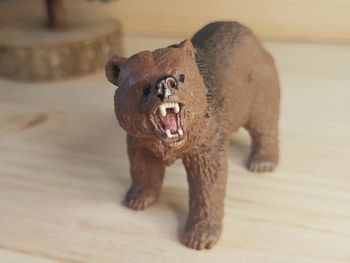 Figurine ours brun Animal de la forêt