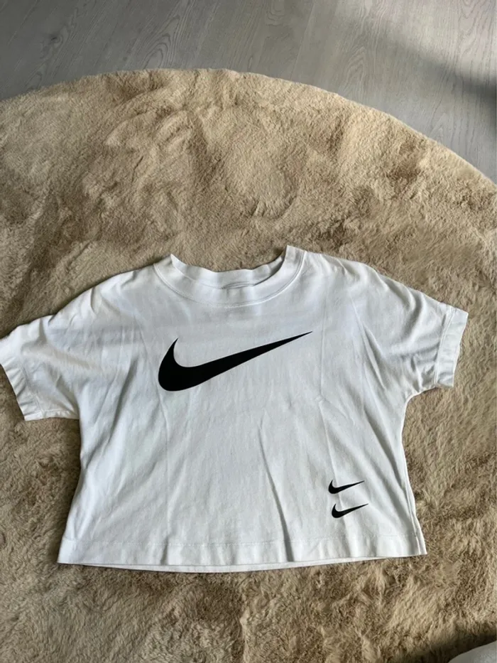 T-shirt crop top Nike - photo numéro 2