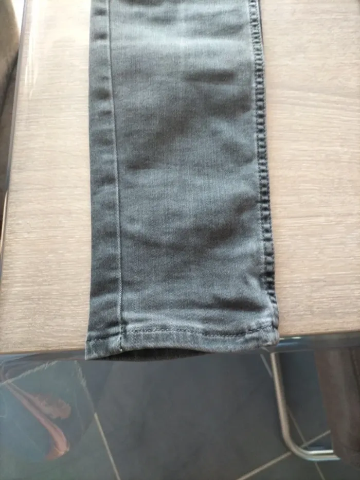 Pantalon en jean Levi's - photo numéro 2