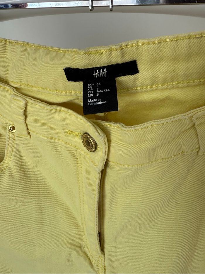 Jean droit jaune H&M – Taille 38 - photo numéro 3