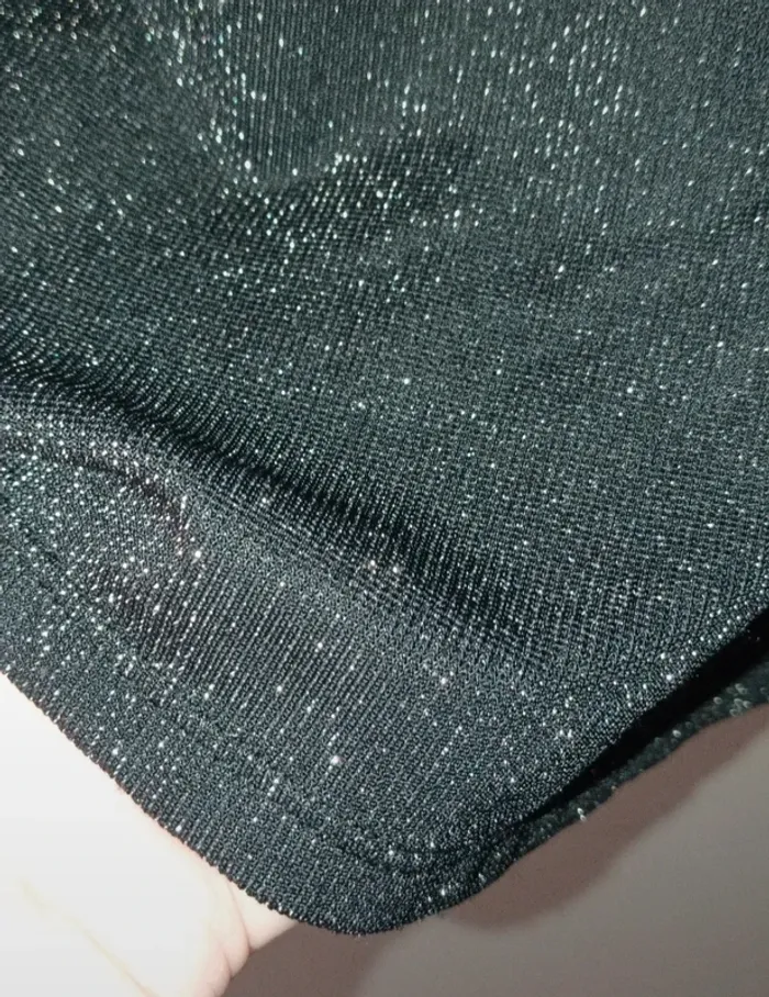 Robe noir à paillettes élastique pour petite fille - photo numéro 2