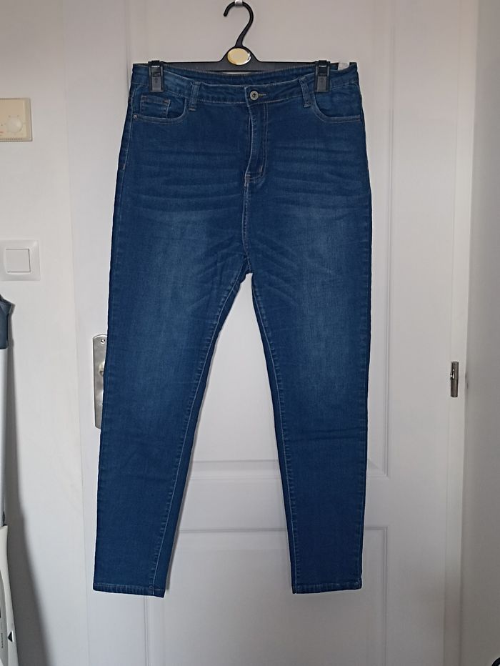 Jean slim