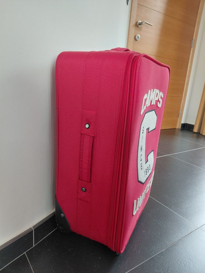 Valise rouge de voyage - photo numéro 3
