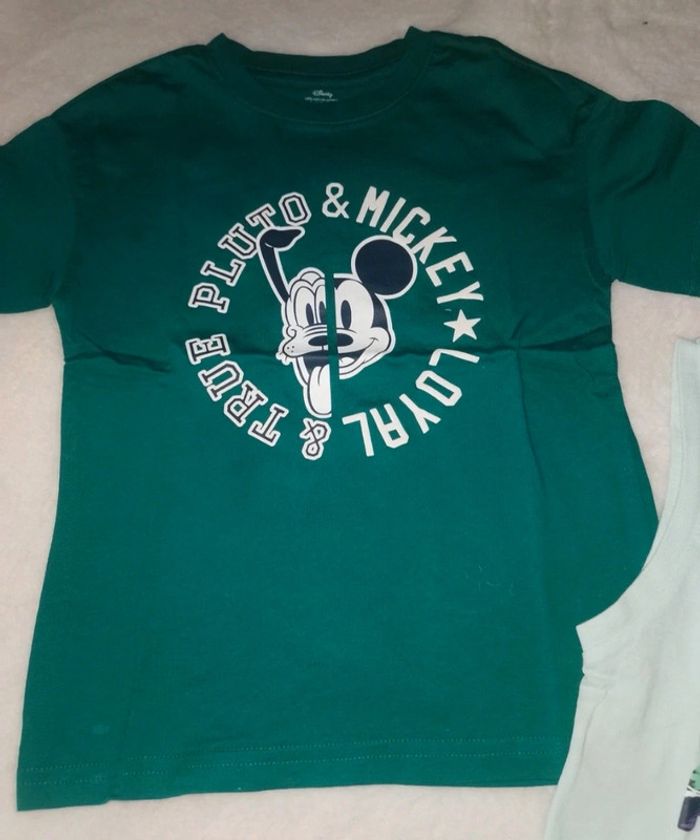 Lot de 2 tee-shirts taille 4 ans neufs - photo numéro 2