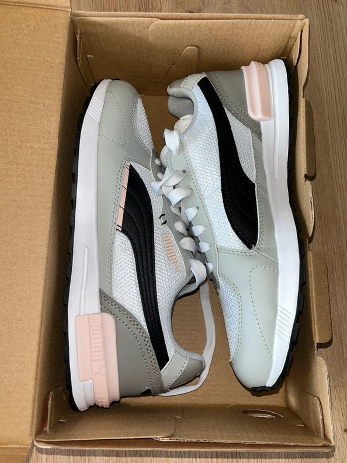 Baskets Sneakers Puma Neuves Taille 37.5 - photo numéro 2