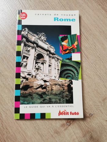 Carnets de voyage Rome, guide Petit Futé