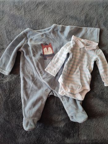 Body + pyjama bleu