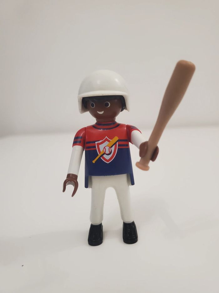Playmobil Sport Joueur de Base Ball avec son casque et sa batte très bon état