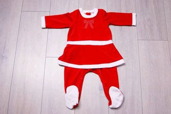 Pyjama rouge et blanc. 23 mois fille. Marque Orchestra