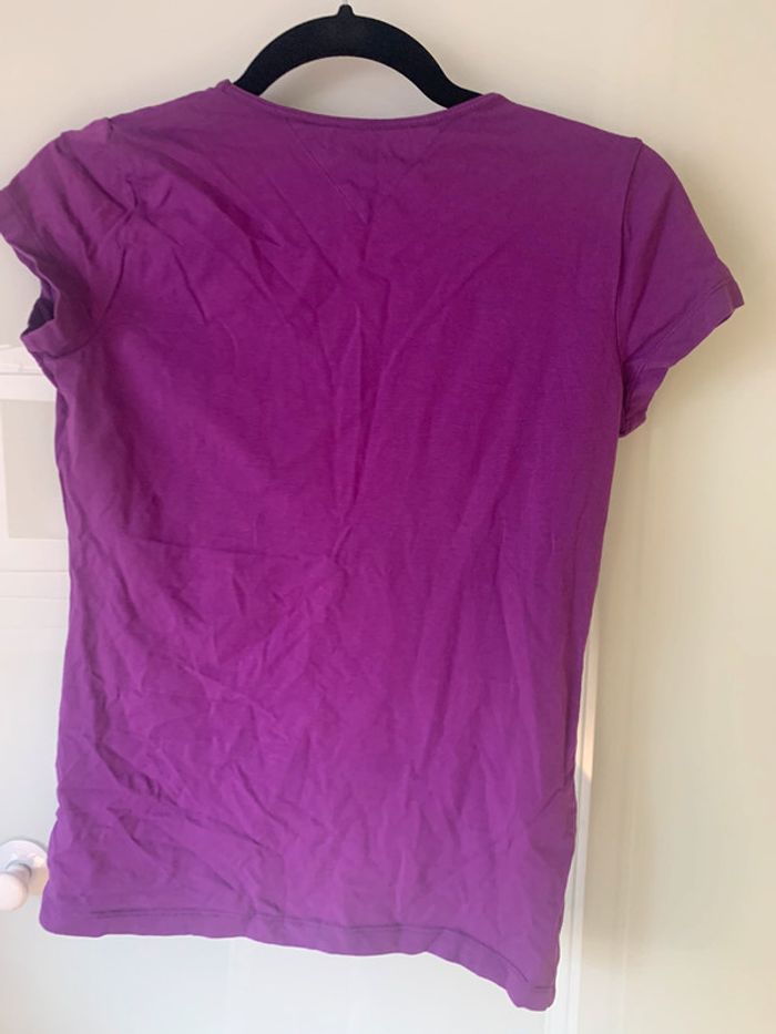 Tshirt Tommy Hilfiger taille M - photo numéro 2