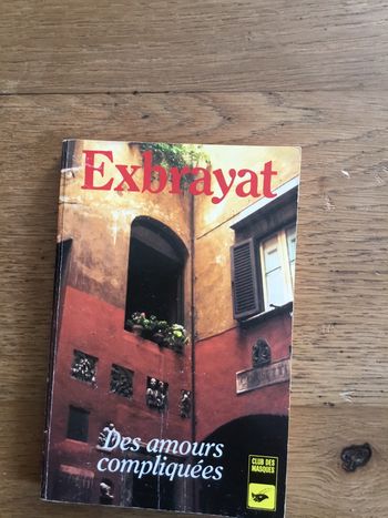 Livre « des amours compliqués »