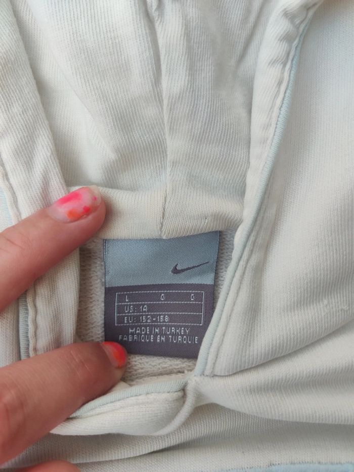 Sweat à capuche blanc Nike en bleu - photo numéro 3