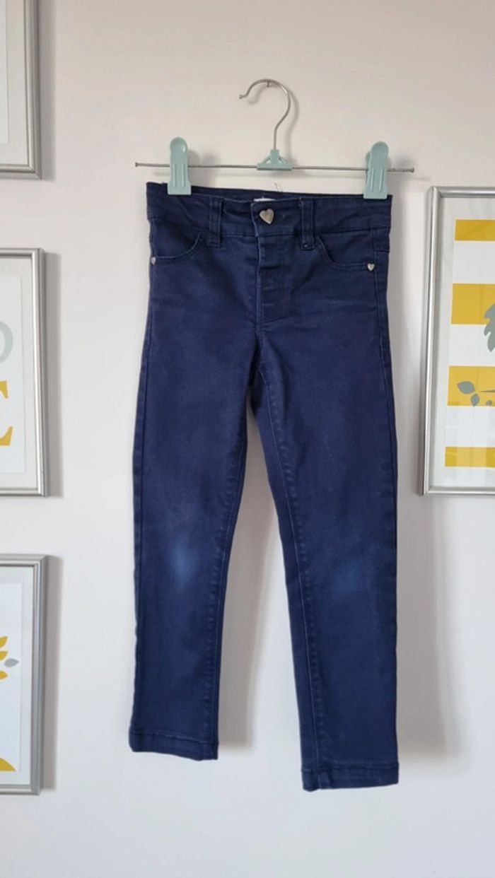 Jean la halle taille 4ans