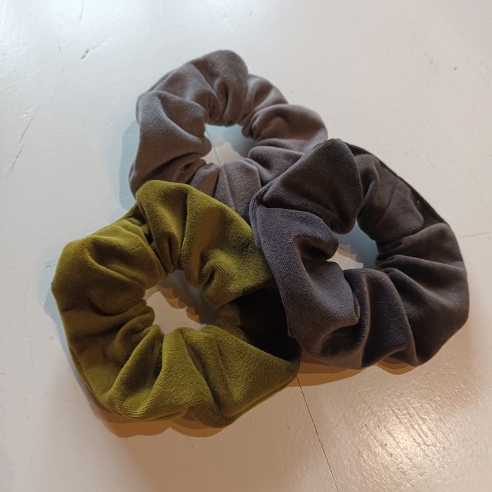 Lot 3 chouchous en velours - photo numéro 3