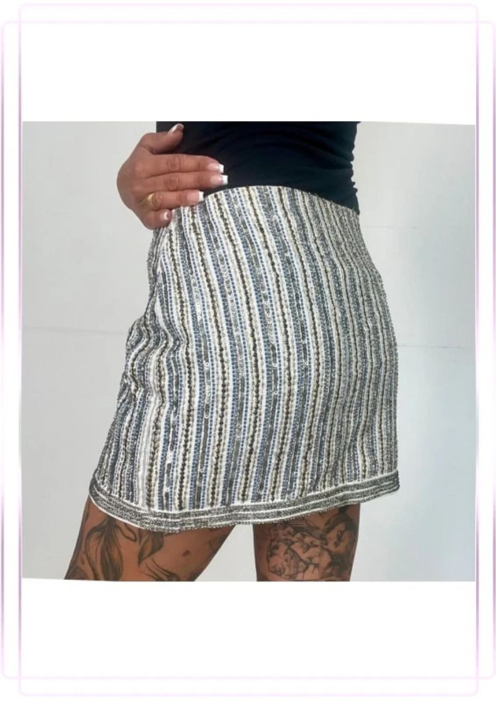 Mini jupe taille M Zara - photo numéro 3
