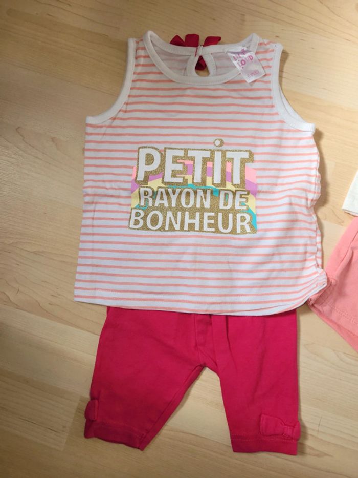 Lot de 2 ensembles été 6 mois - photo numéro 2