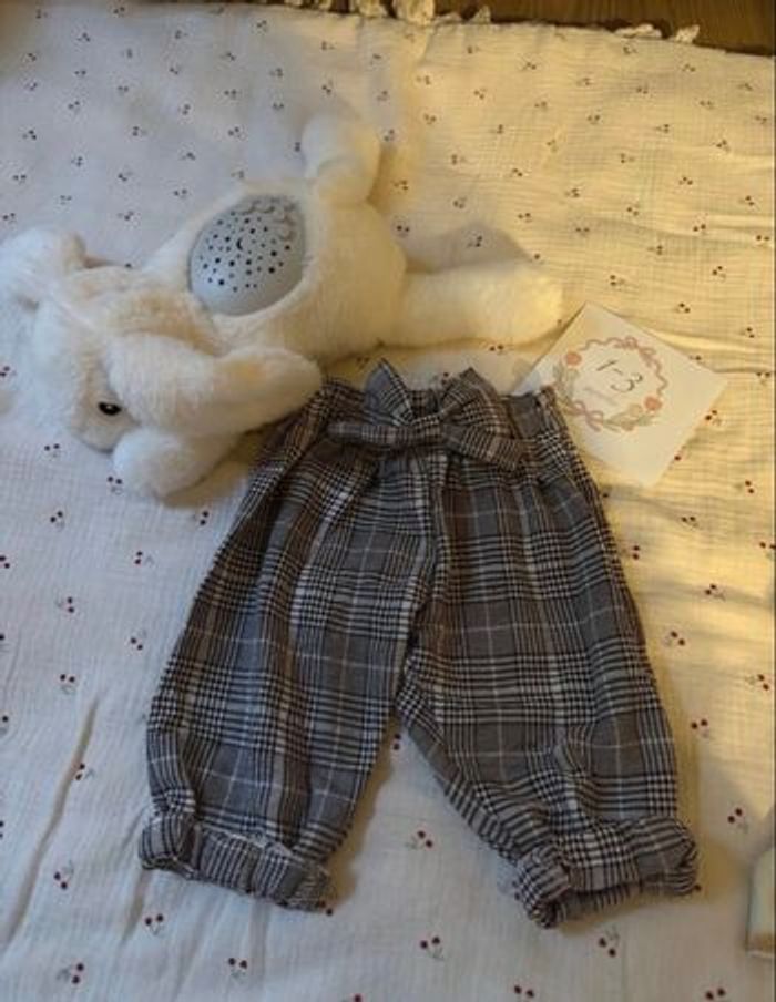 Pantalon 1-3 mois - photo numéro 1