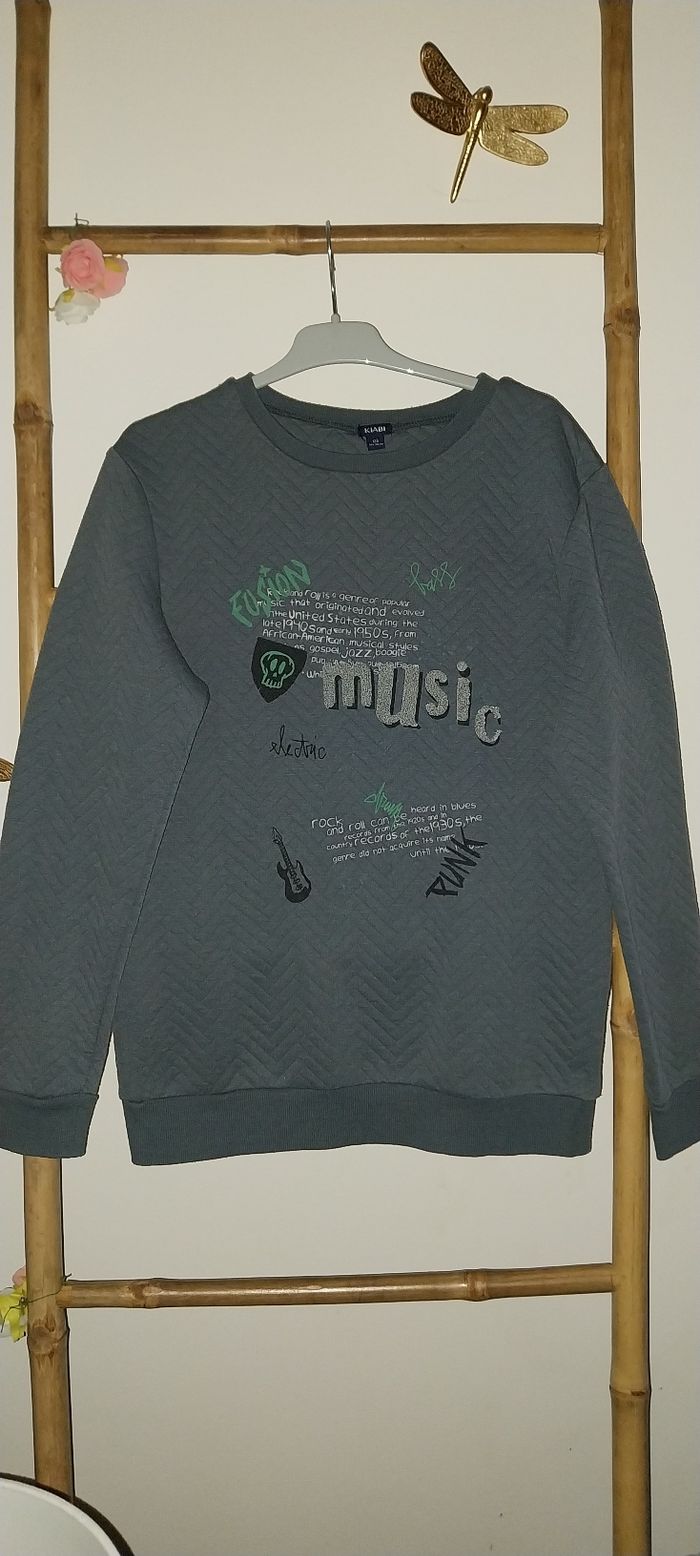 Pull / sweat col rond by Kiabi Excellent état 12 ans - photo numéro 3