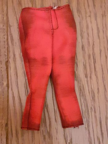 🎀 pantacourt rouge poupee barbie