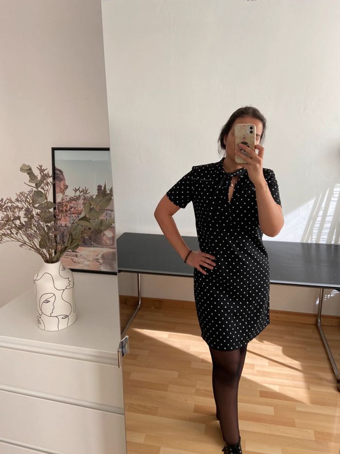Robe droite à pois / Taille 40