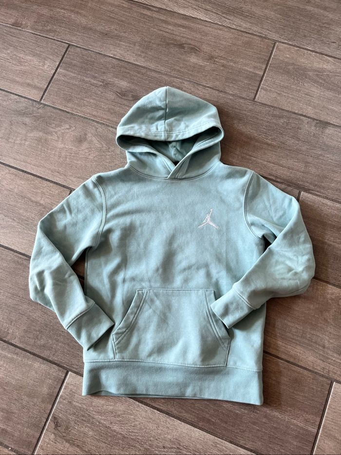 Sweat Jordan