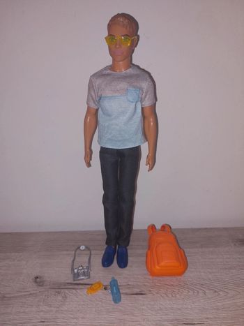 Barbie travel ken