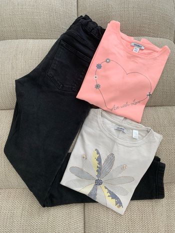 Lot 2 te shirt MC Okaidi + 1 jean noir 12 ans