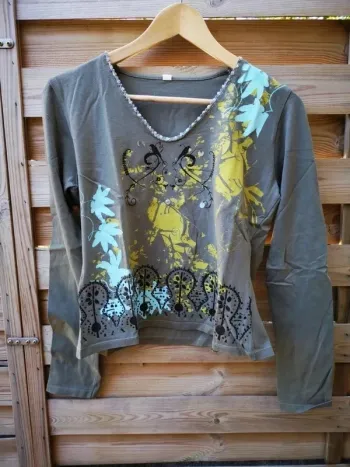 T-shirt manche longue en 42/44